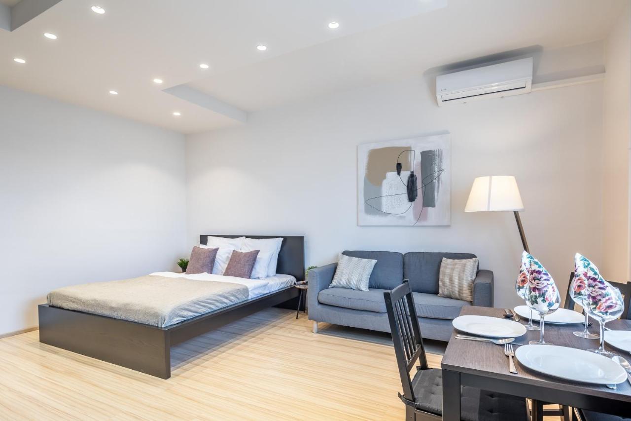 Two Bedroom Home In Jewish Quarter บูดาเปสต์ ภายนอก รูปภาพ