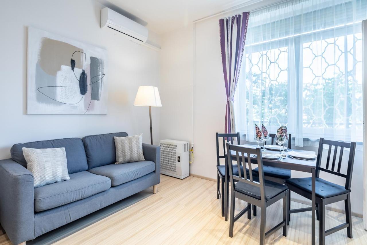 Two Bedroom Home In Jewish Quarter บูดาเปสต์ ภายนอก รูปภาพ