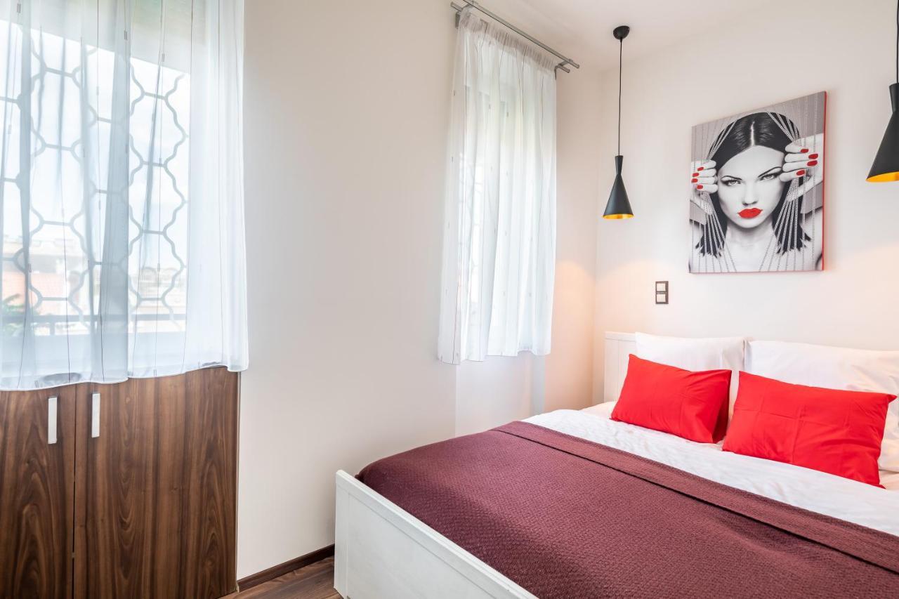 Two Bedroom Home In Jewish Quarter บูดาเปสต์ ภายนอก รูปภาพ
